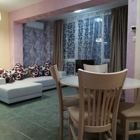 Studio Magelan Apartment Ruse Luaran gambar